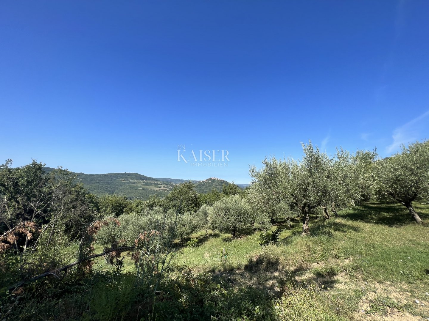 Parcela Naprodaj - Istarska Motovun