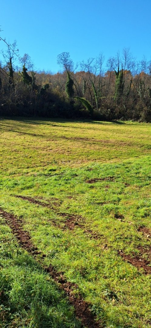 Grundstück Zu verkaufen - Istarska Višnjan