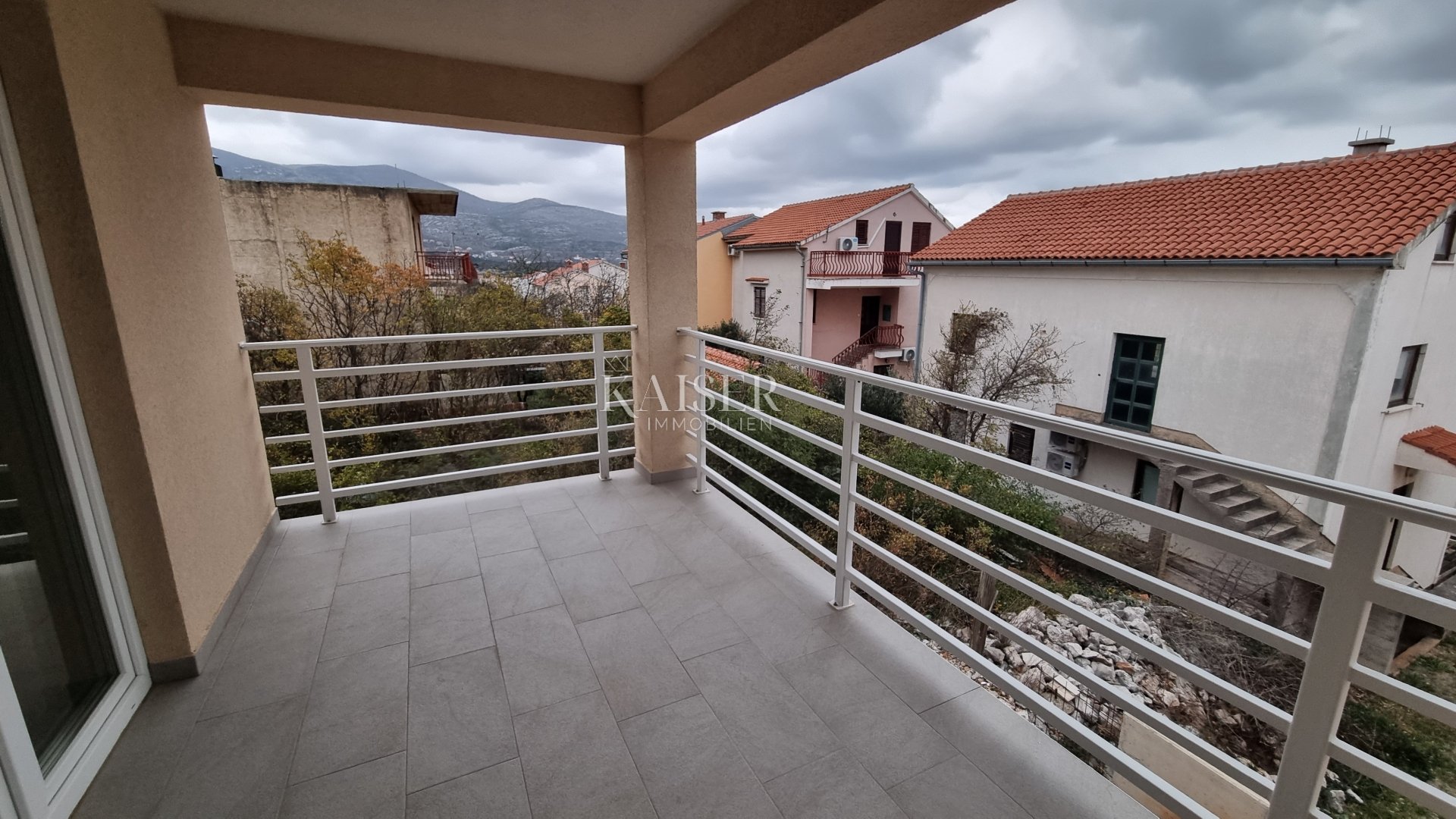 Flat For sale - Primorsko-goranska Novi Vinodolski