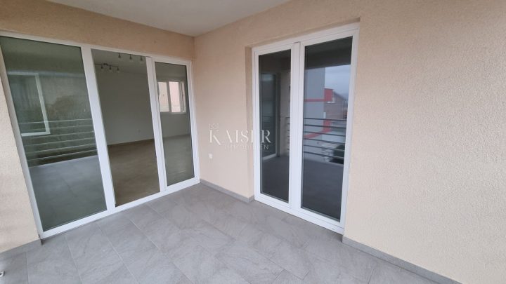 Apartmán Na predaj - Primorsko-goranska Novi Vinodolski - foto 4/20