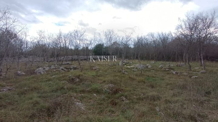Zemljište na prodaju 1134 m² – Krk
