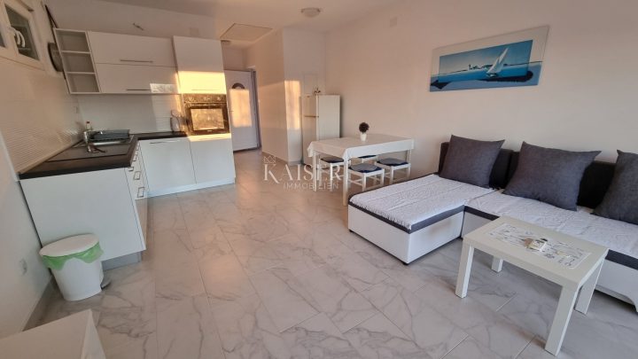 Apartmán Na predaj - Primorsko-goranska Novi Vinodolski - foto 2/15
