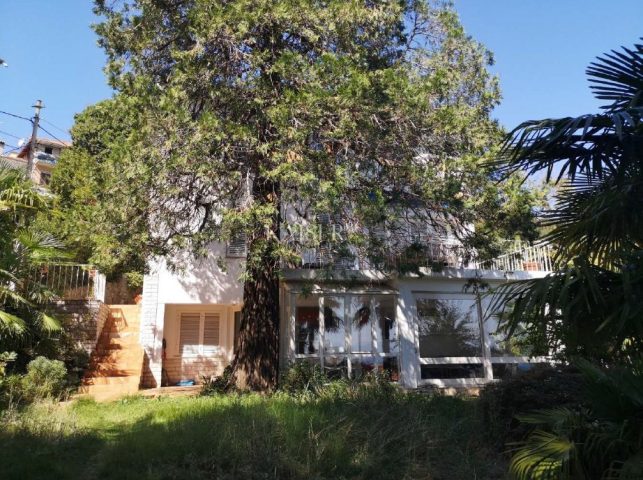 Kuća na prodaju 213 m² – Opatija