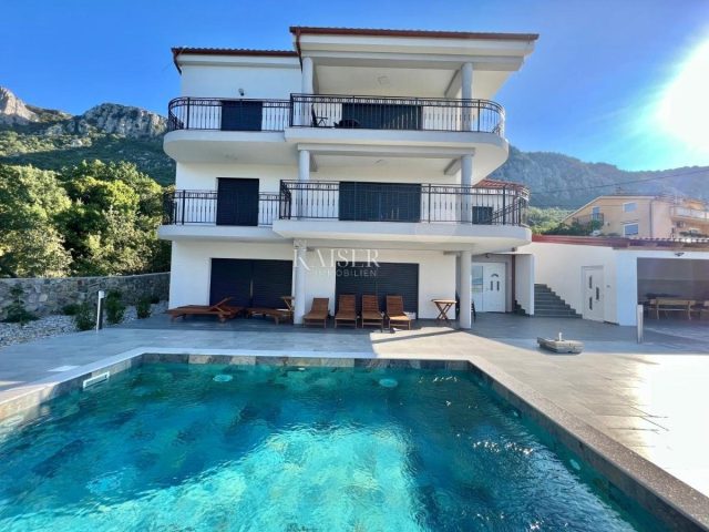 Stan na prodaju 199 m² – Bribir
