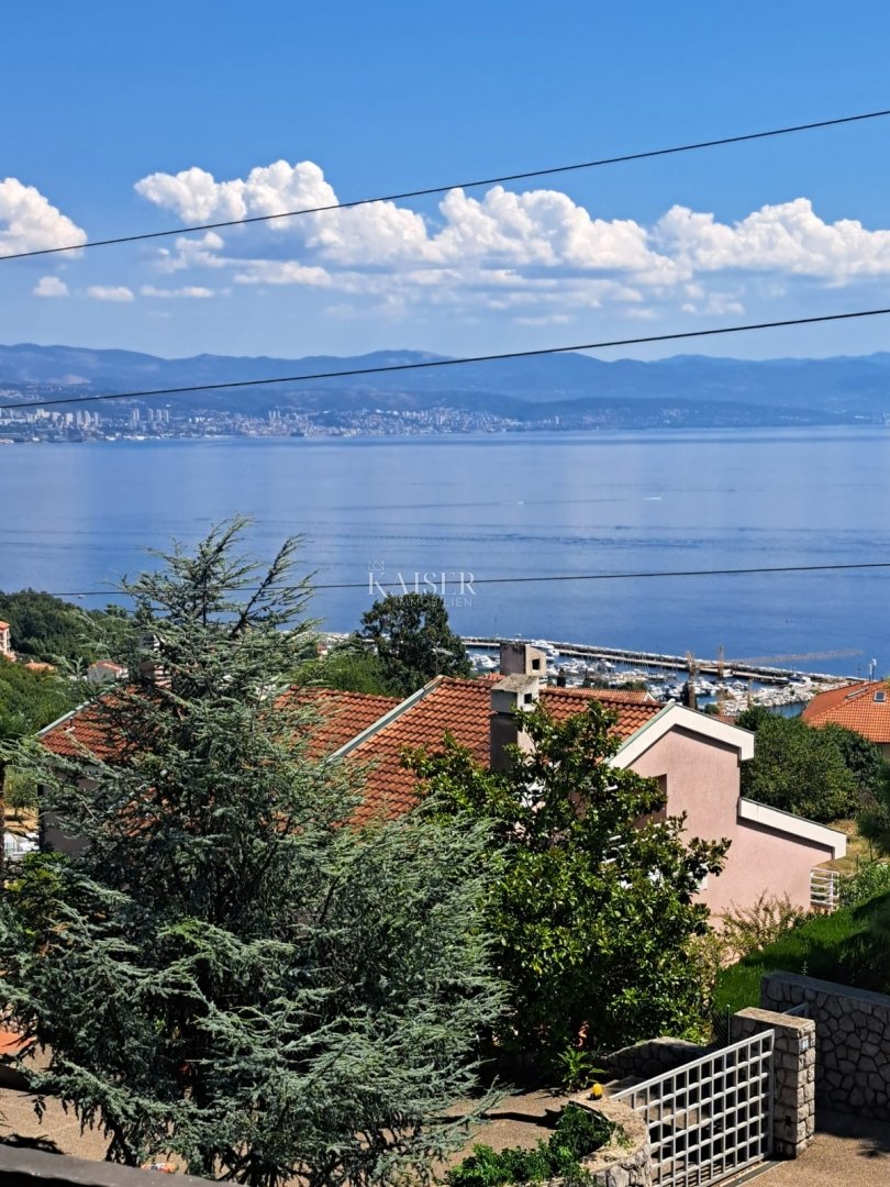 Mieszkanie Na sprzedaż - Primorsko-goranska Opatija - Okolica - foto 1/14