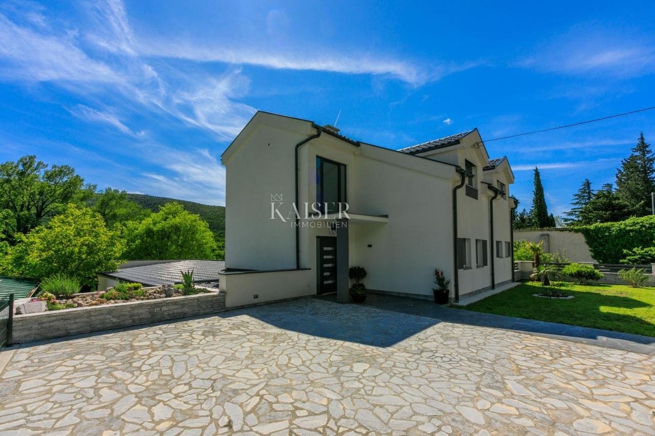 Dom Na sprzedaż - Primorsko-goranska Vinodolska Općina