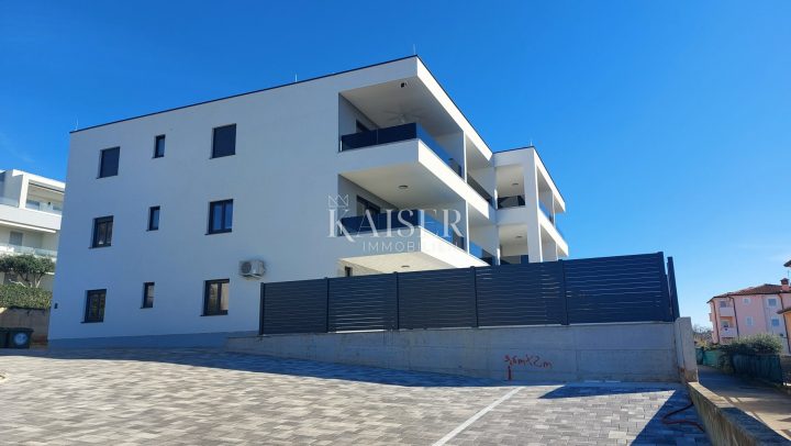 Mieszkanie Na sprzedaż - Novigrad - foto 3/15
