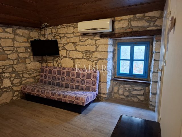 Apartmán na predaj 29 m² – Susak