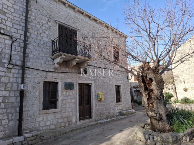 Stan na prodaju 147 m² – Osor