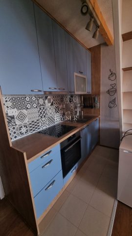 Stan Na prodaju - Primorsko-goranska Novi Vinodolski - foto 3/12