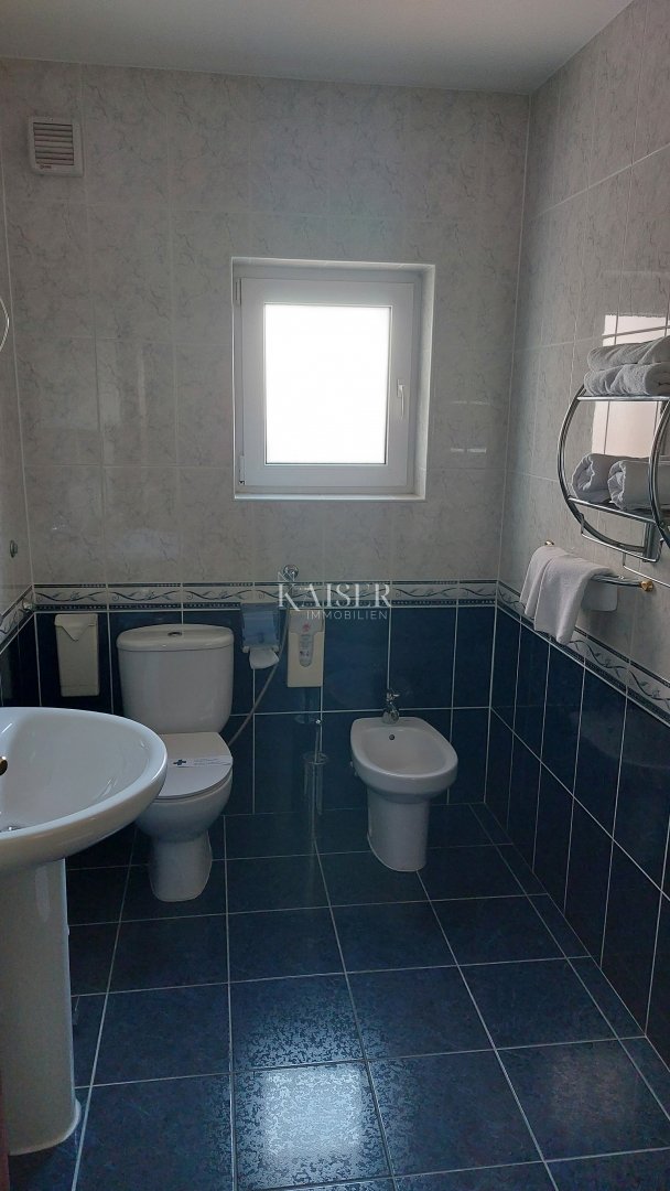 Poslovni prostor Na prodaju -  Novigrad