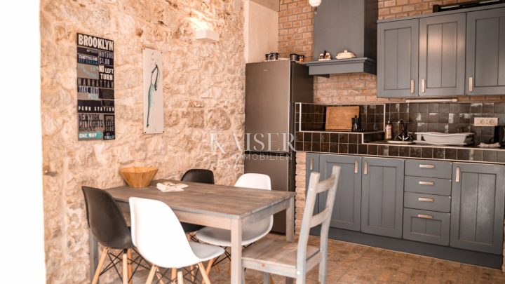 Kuća na prodaju 83 m² – Susak