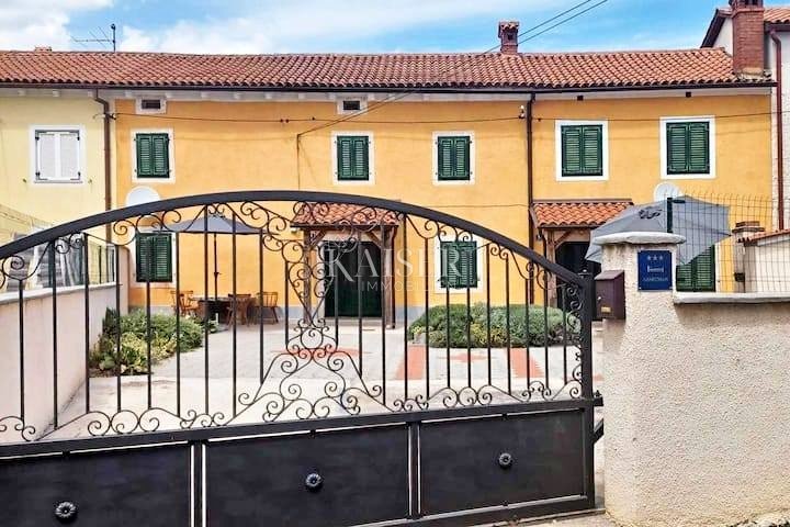 Kuća Na prodaju - Istarska Marčana