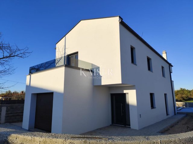 Haus Zu verkaufen - Istarska Svetvinčenat - foto 2/9