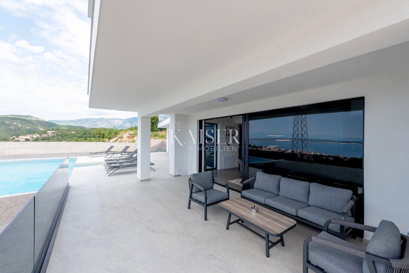 House For sale - Primorsko-goranska Crikvenica