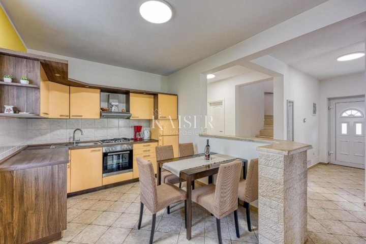 Haus Zu verkaufen - Istarska Kaštelir-labinci - foto 3/13