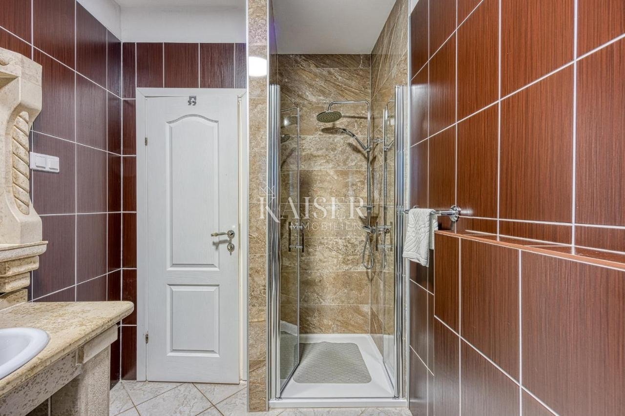 Haus Zu verkaufen - Istarska Kaštelir-Labinci