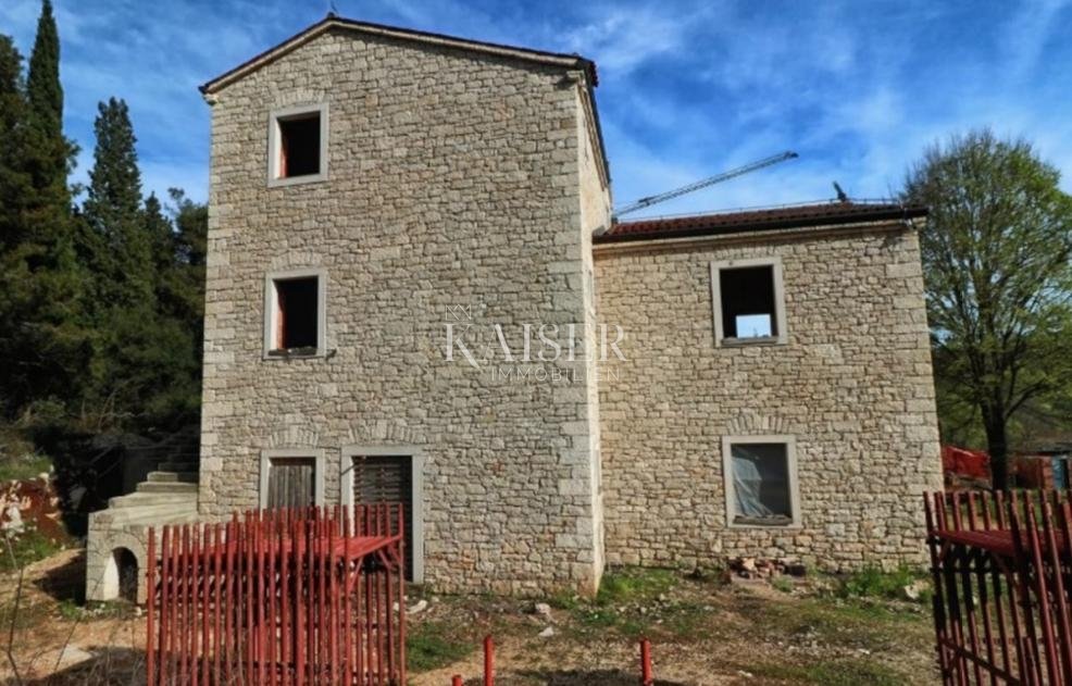Haus Zu verkaufen - Istarska Kanfanar