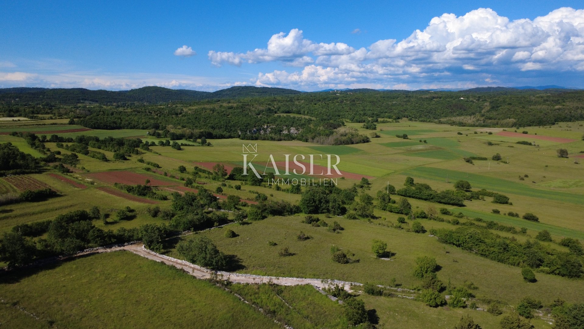 Zemljište Na prodaju - Istarska Grožnjan - foto 1/6