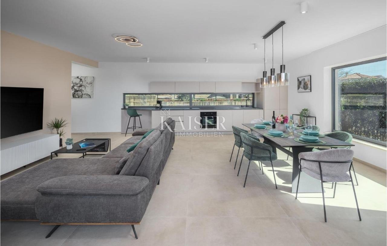 Maison À vendre -  Novigrad