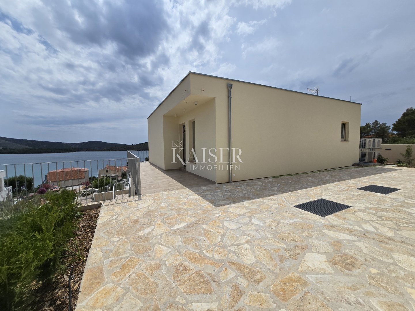 Kuća Na prodaju - Šibensko-kninska Šibenik - Okolica