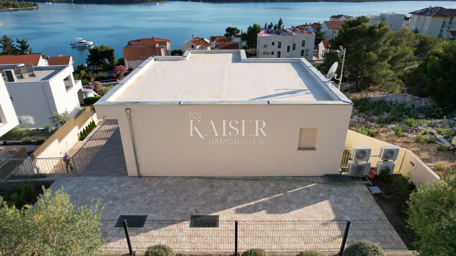 Hiša Naprodaj - Šibensko-kninska Šibenik - Okolica