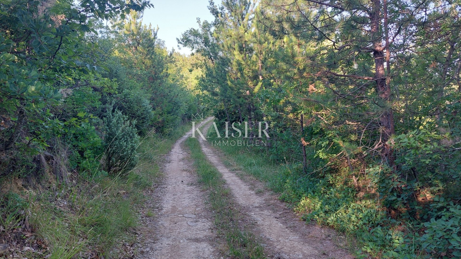 Parcela Naprodaj - Istarska Buzet