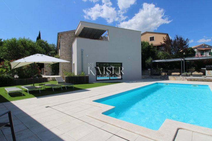 Haus zu verkaufen 311 m² – Poreč