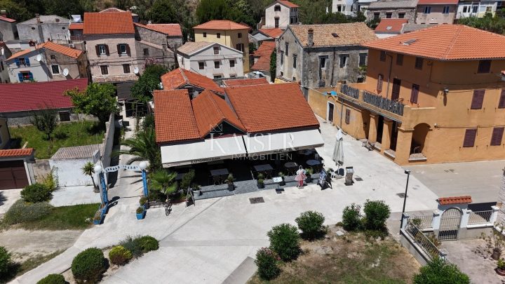 Kuća na prodaju 256 m² – Susak
