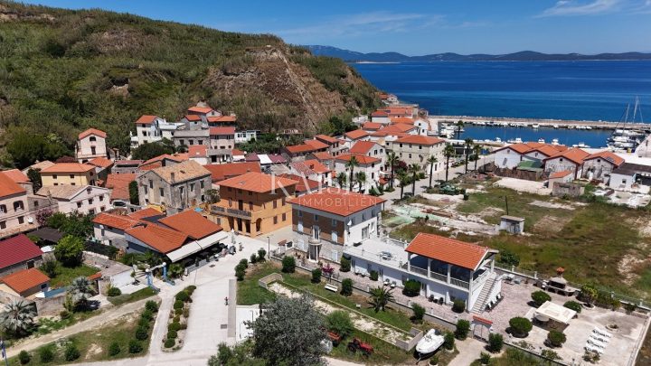 Kuća Na prodaju - Primorsko-goranska Mali Lošinj - foto 2/9