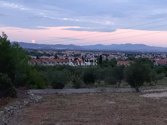 Grundstück zu verkaufen 649 m² – Vodice