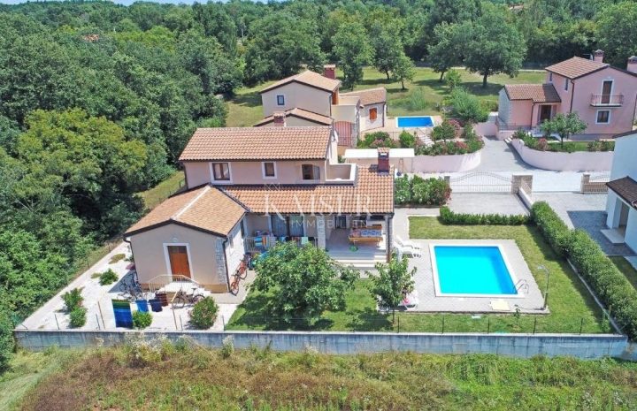 Haus Zu verkaufen - Istarska Sveti Lovreč - foto 2/16