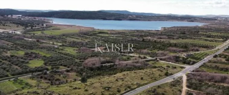 Zemljište Na prodaju - Šibensko-kninska Šibenik - Okolica