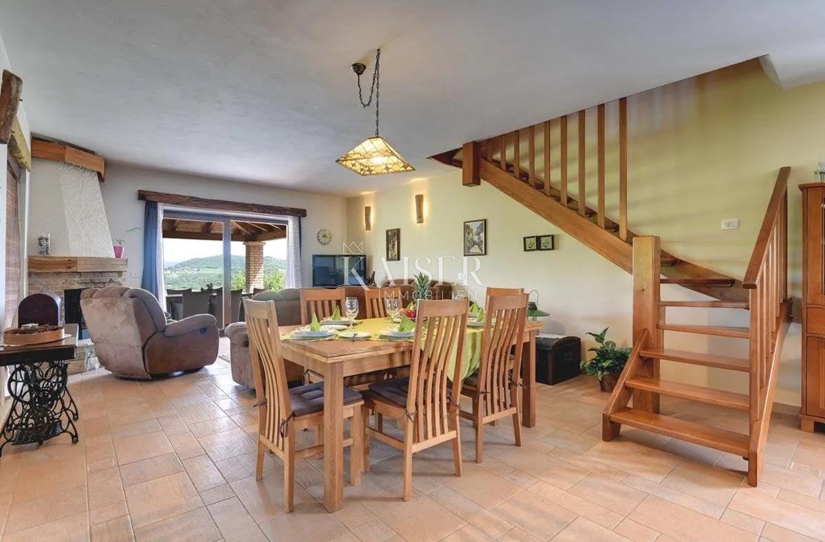 Haus Zu verkaufen - Istarska Pazin