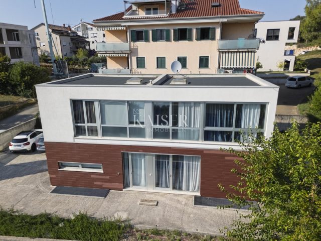 Haus zu verkaufen 290 m² – Rovinj