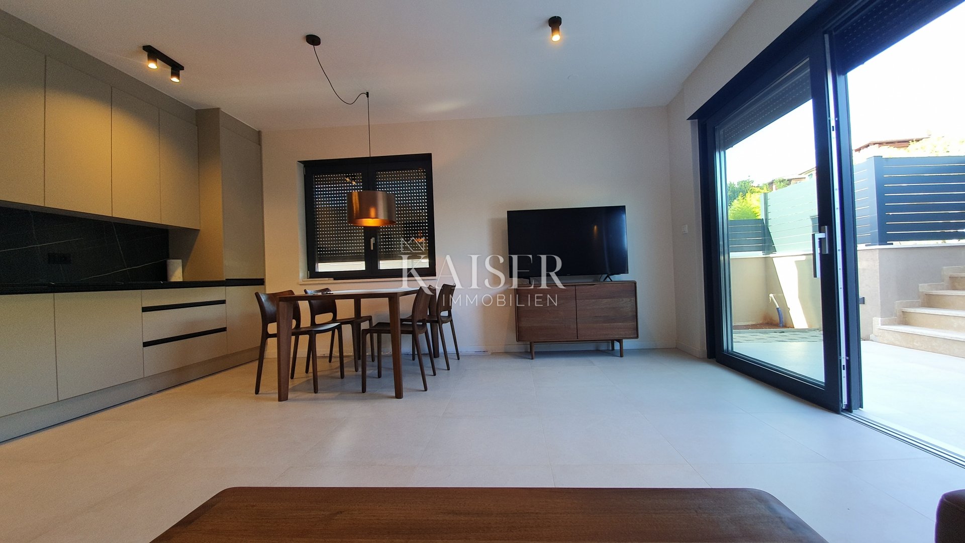 Apartma Naprodaj - Istarska Poreč
