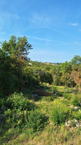 Zemljište na prodaju 737 m² – Hreljin
