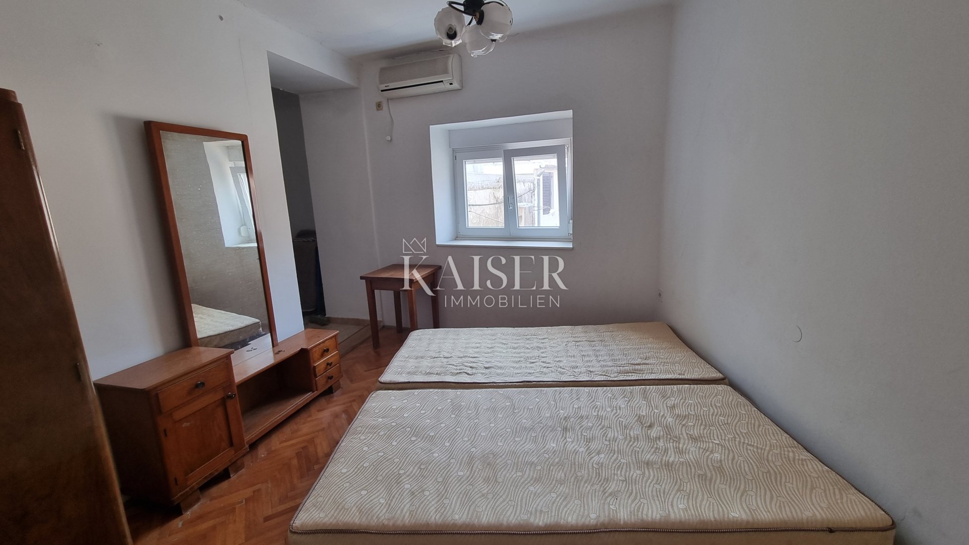House For sale - Primorsko-goranska Crikvenica