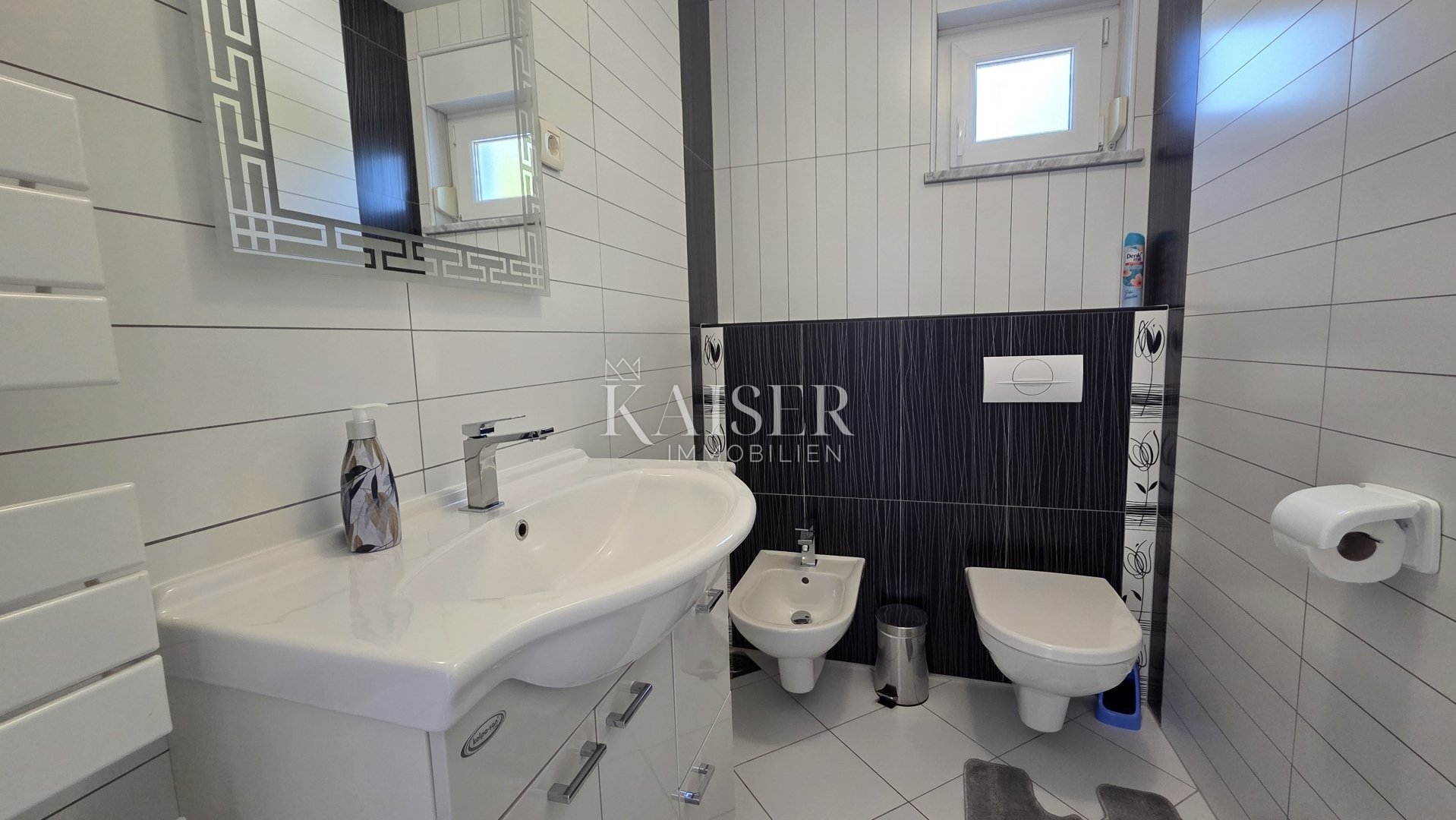 House For sale - Primorsko-goranska Crikvenica