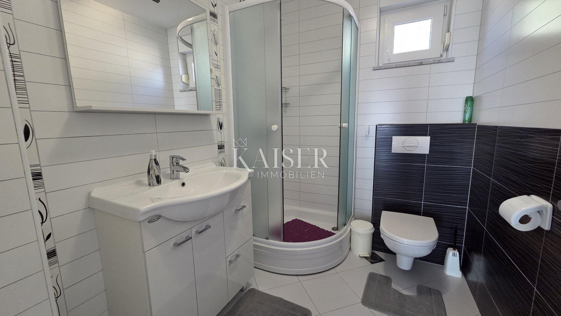 House For sale - Primorsko-goranska Crikvenica