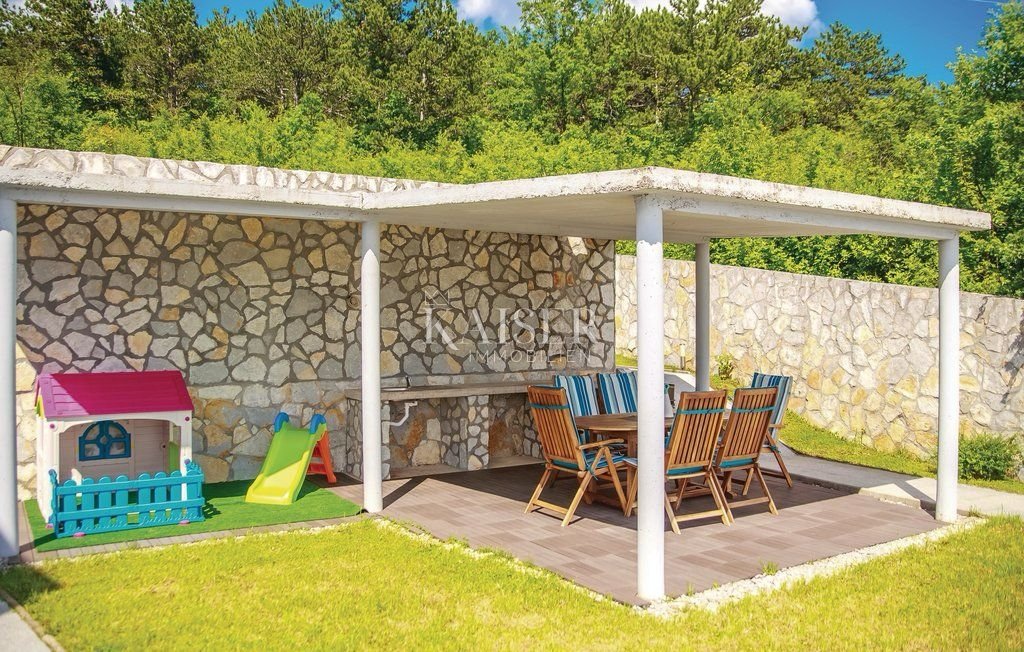 House For sale - Primorsko-goranska Crikvenica