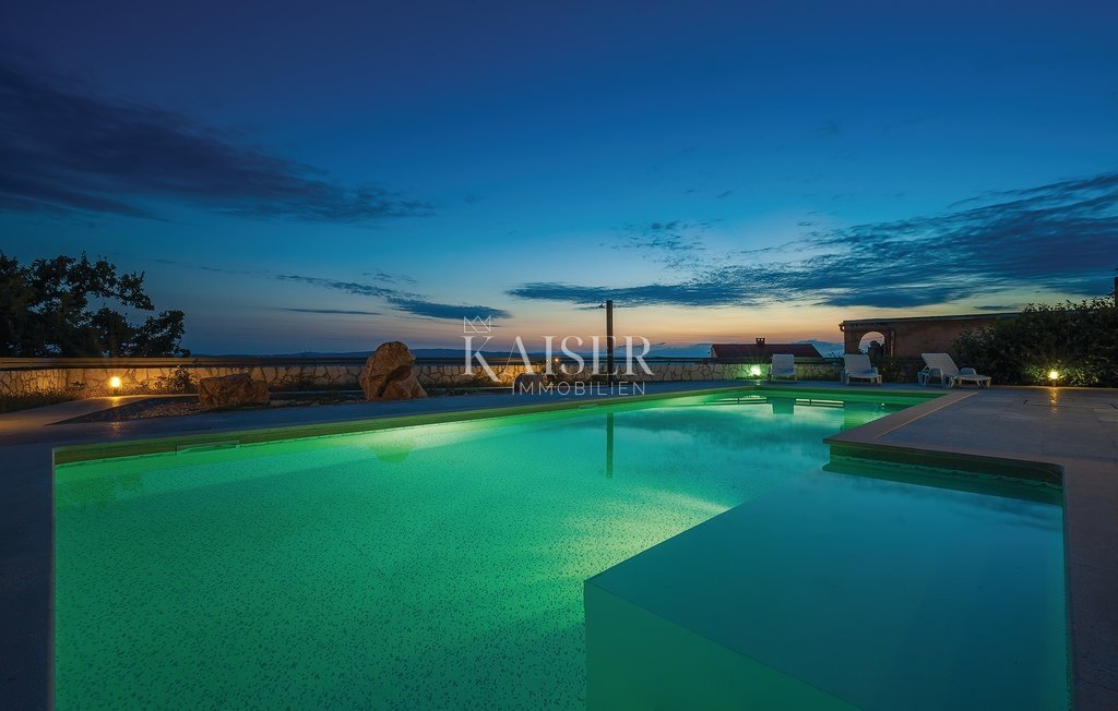 House For sale - Primorsko-goranska Crikvenica