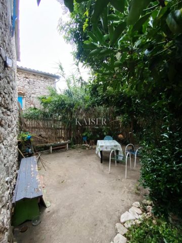 Zemljište na prodaju 74 m² – Susak