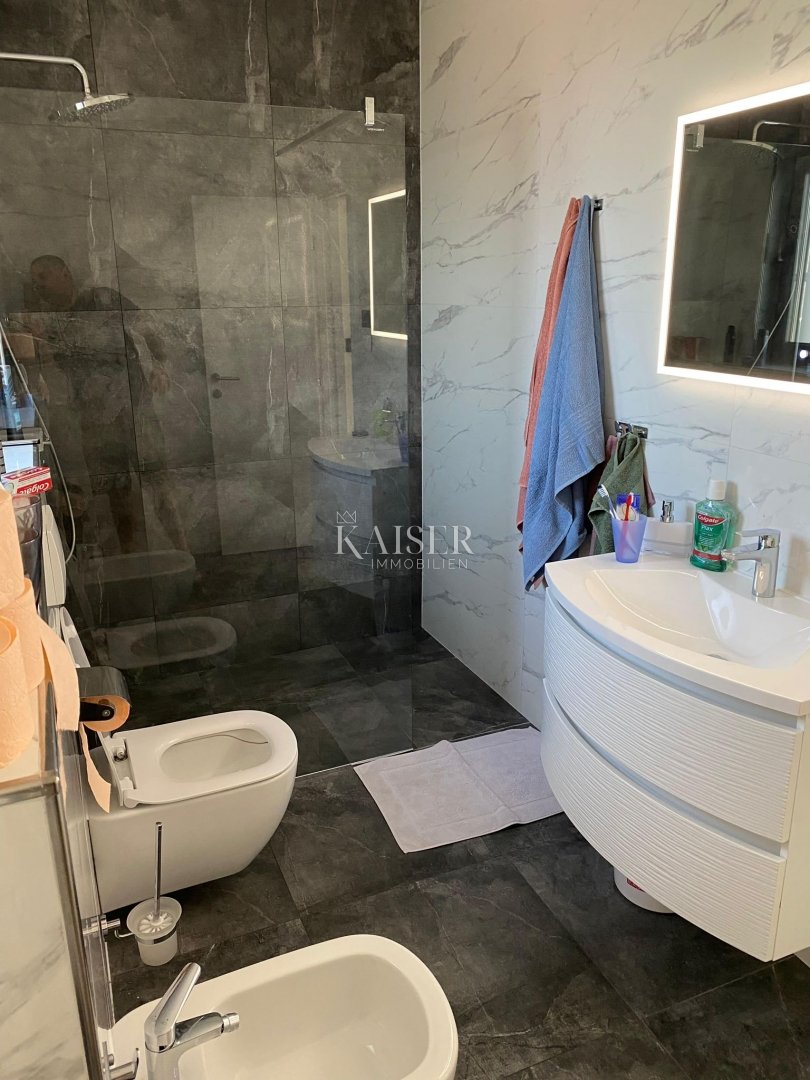 Apartment Zu verkaufen - Šibensko-kninska Vodice