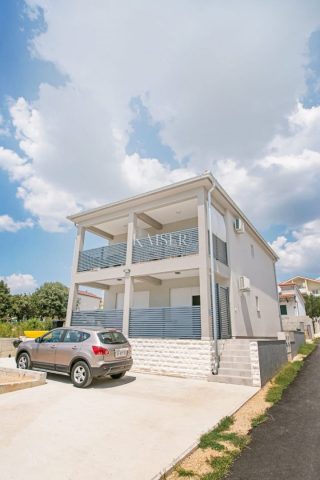 Stan na prodaju 65 m² – Pakoštane