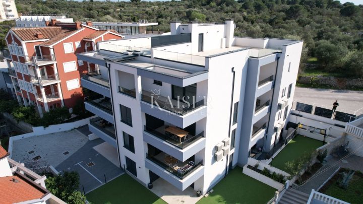 Stan na prodaju 93 m² – Okrug Gornji