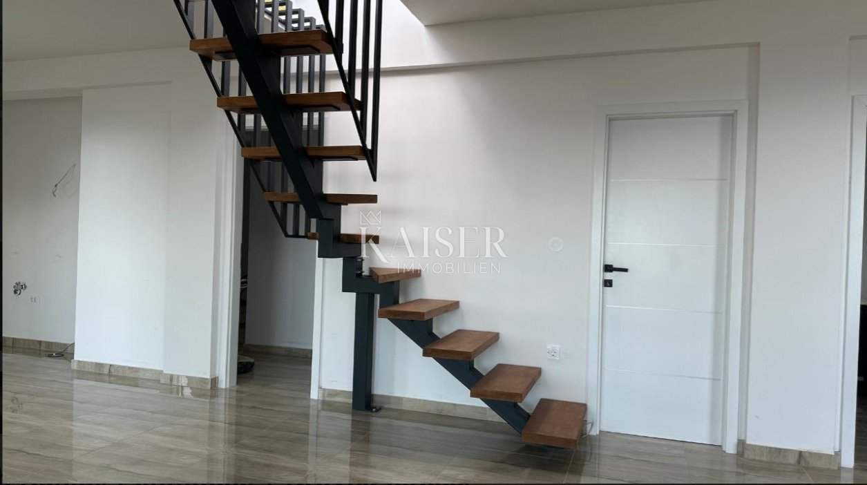 Flat For sale - Primorsko-goranska Rab