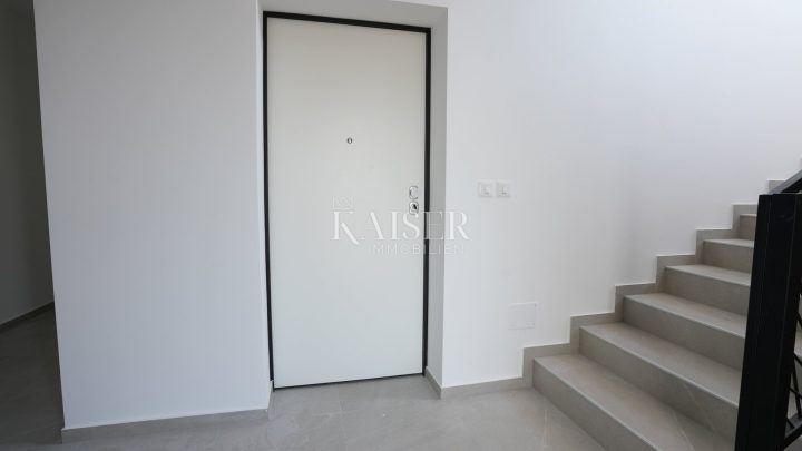 Apartment Zu verkaufen - šibensko-kninska Vodice - foto 2/21