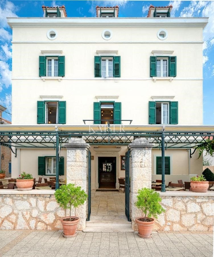 Flat For sale - Šibensko-kninska Šibenik