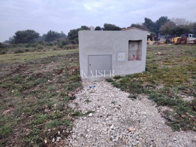 Grundstück zu verkaufen 700 m² – Pula